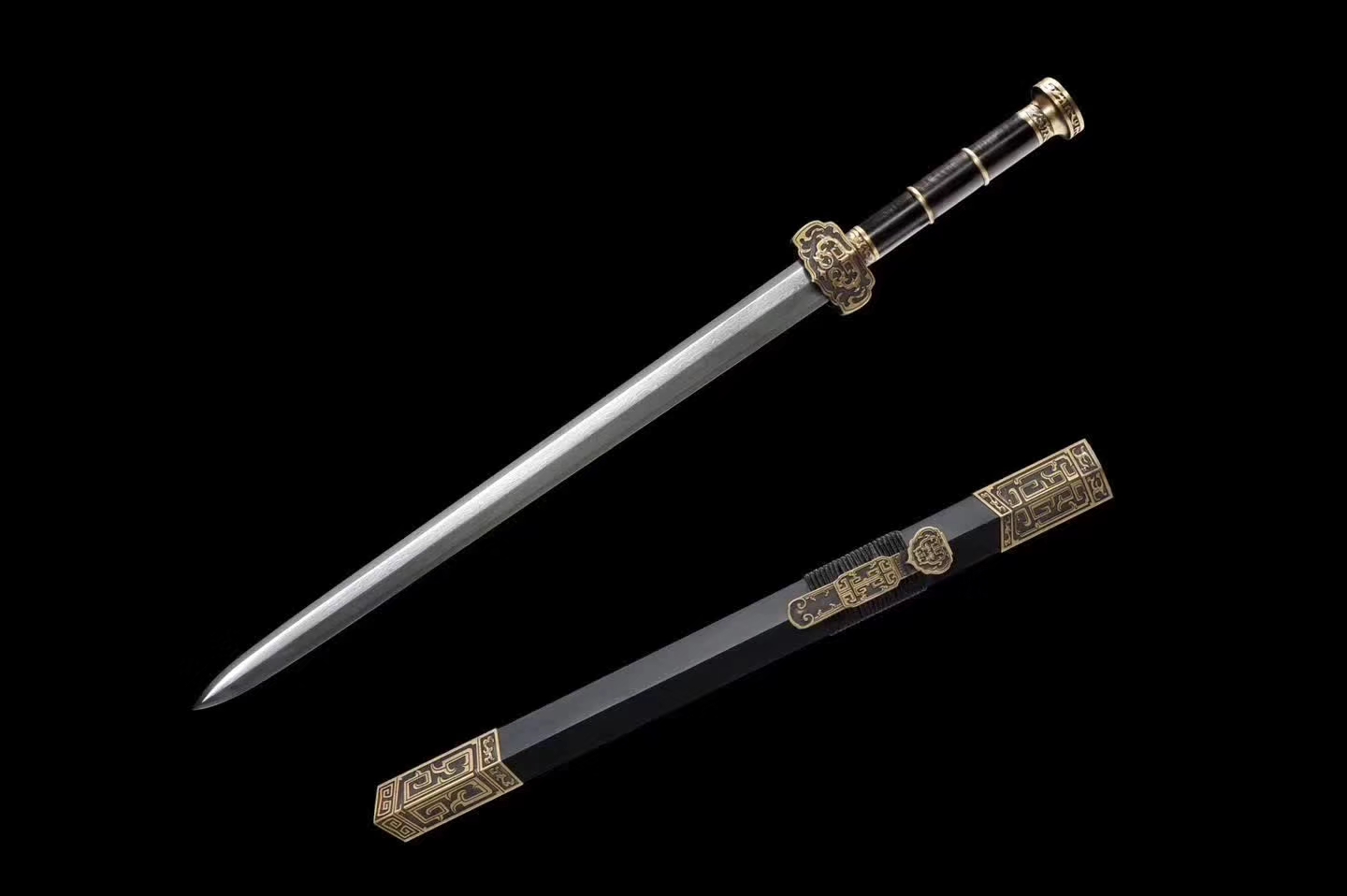 龙泉宝剑,龙泉刀剑,花纹钢宝剑专卖图片